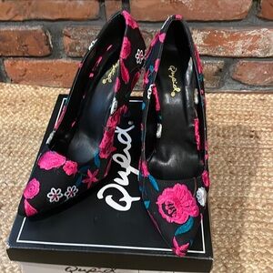 Qupid floral embroidered pumps 8